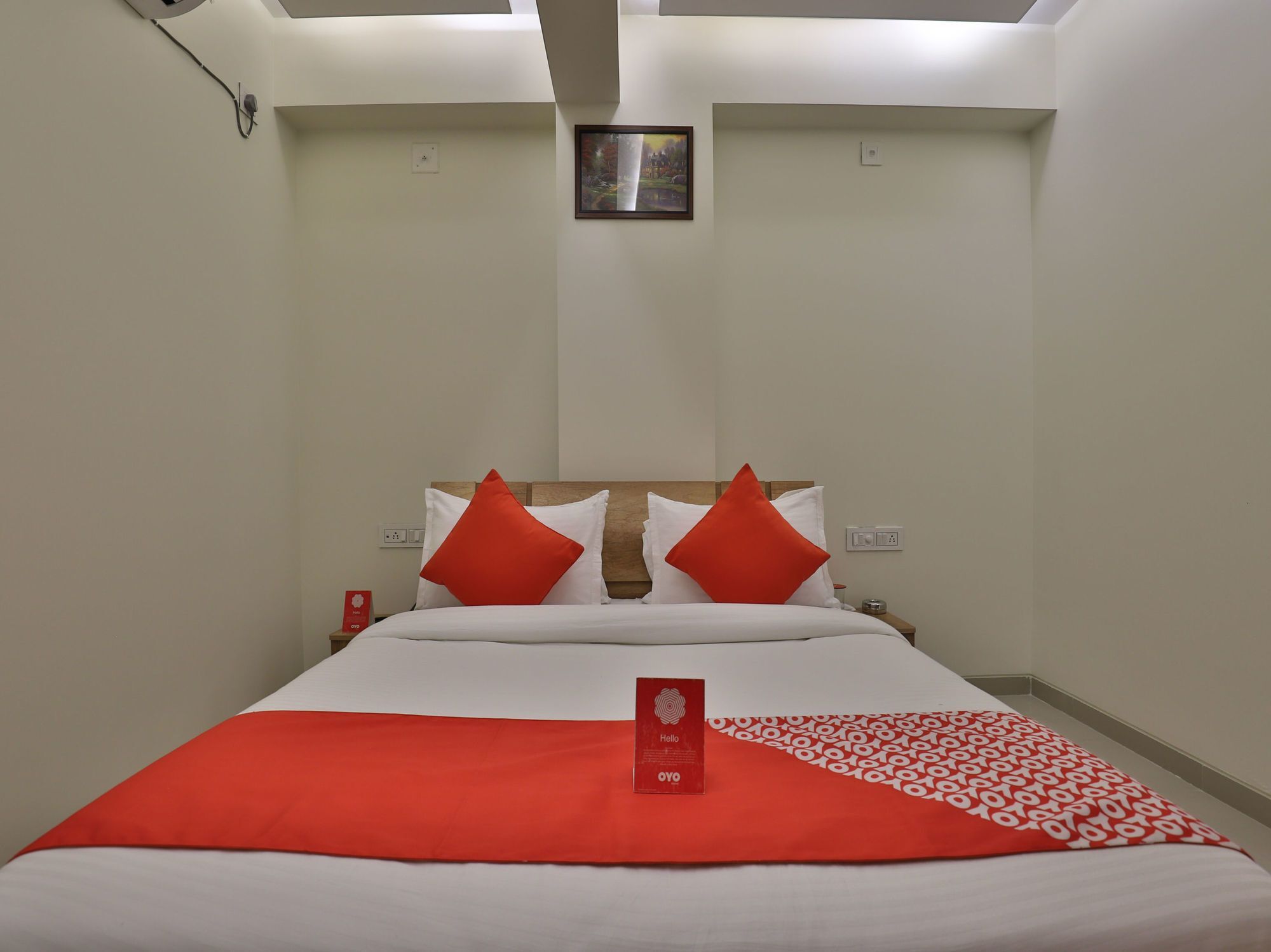 Collection O 12462 Hotel Shiv Inn Gandhinagar Exterior photo